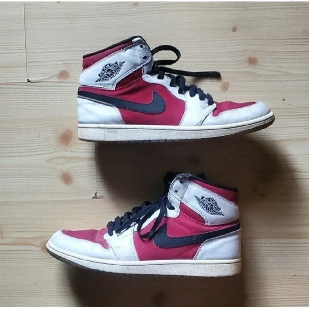 2014 Nike Air Jordan 1 Retro High OG Carmine Men’s Size 11 555088-123